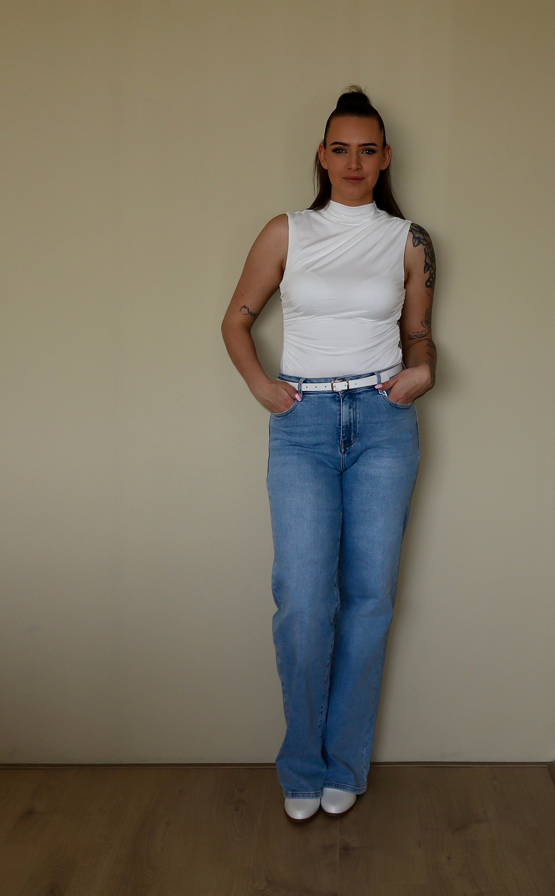Crystal Body White