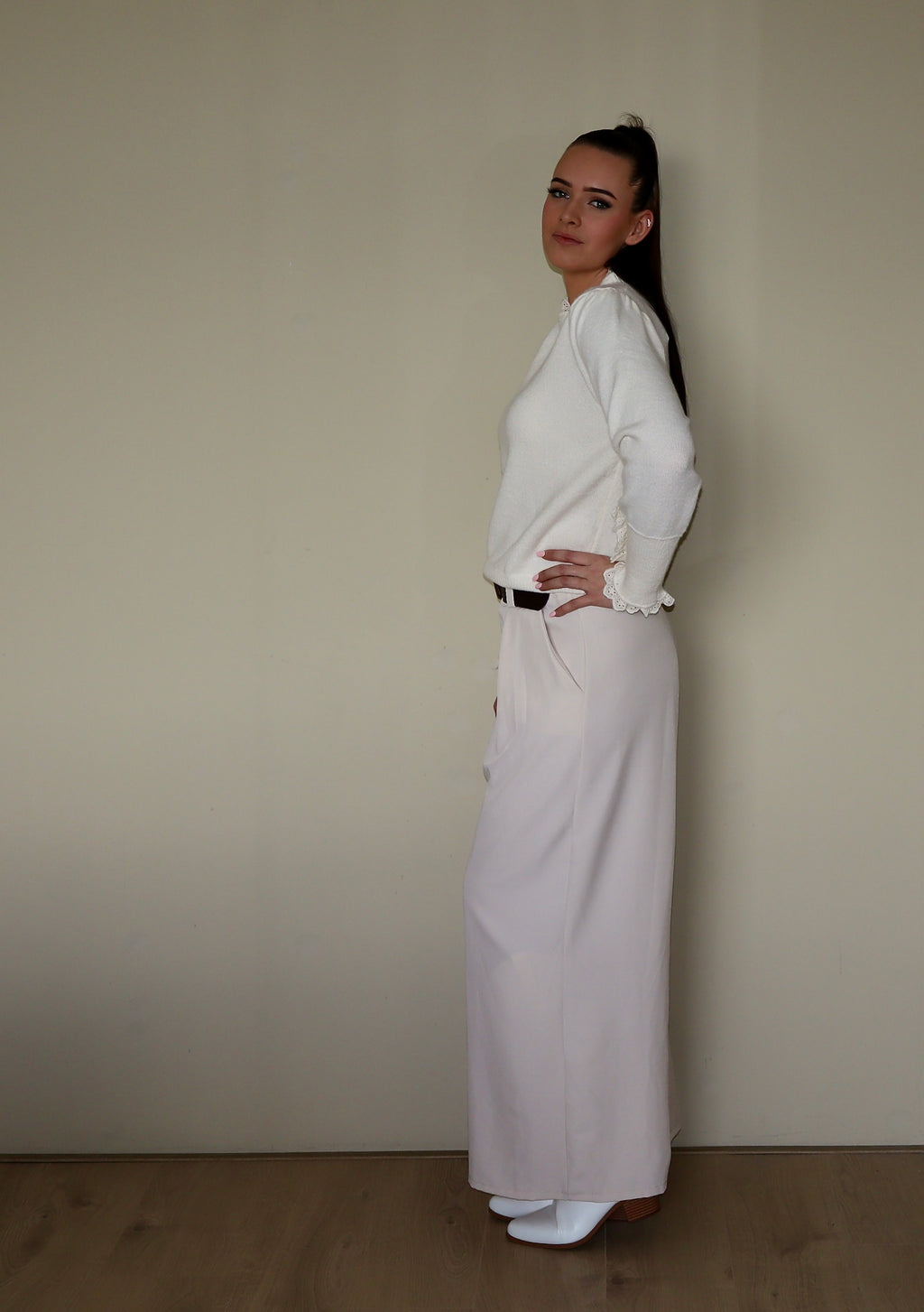 Amour Top White