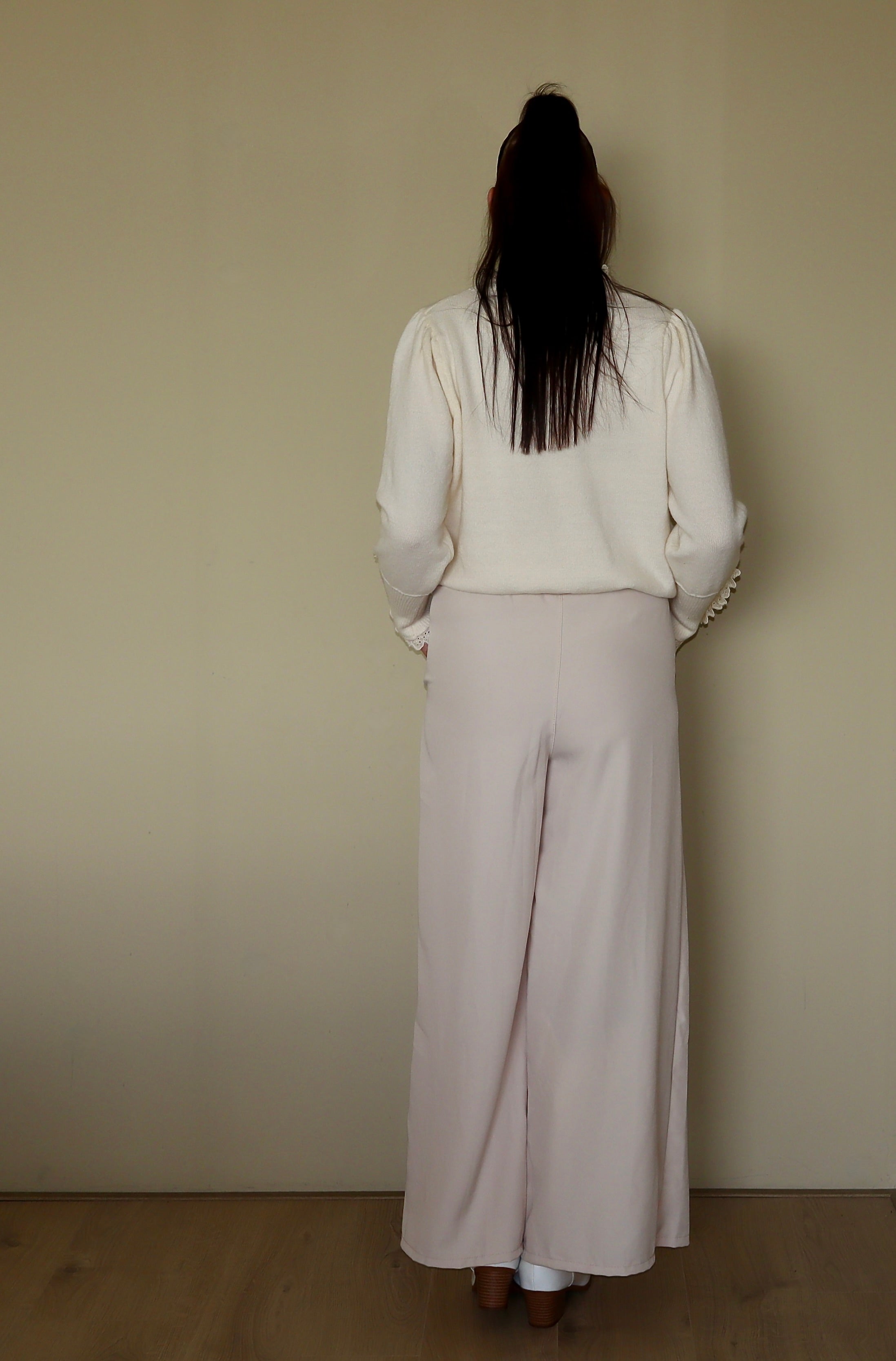 Amour Top White