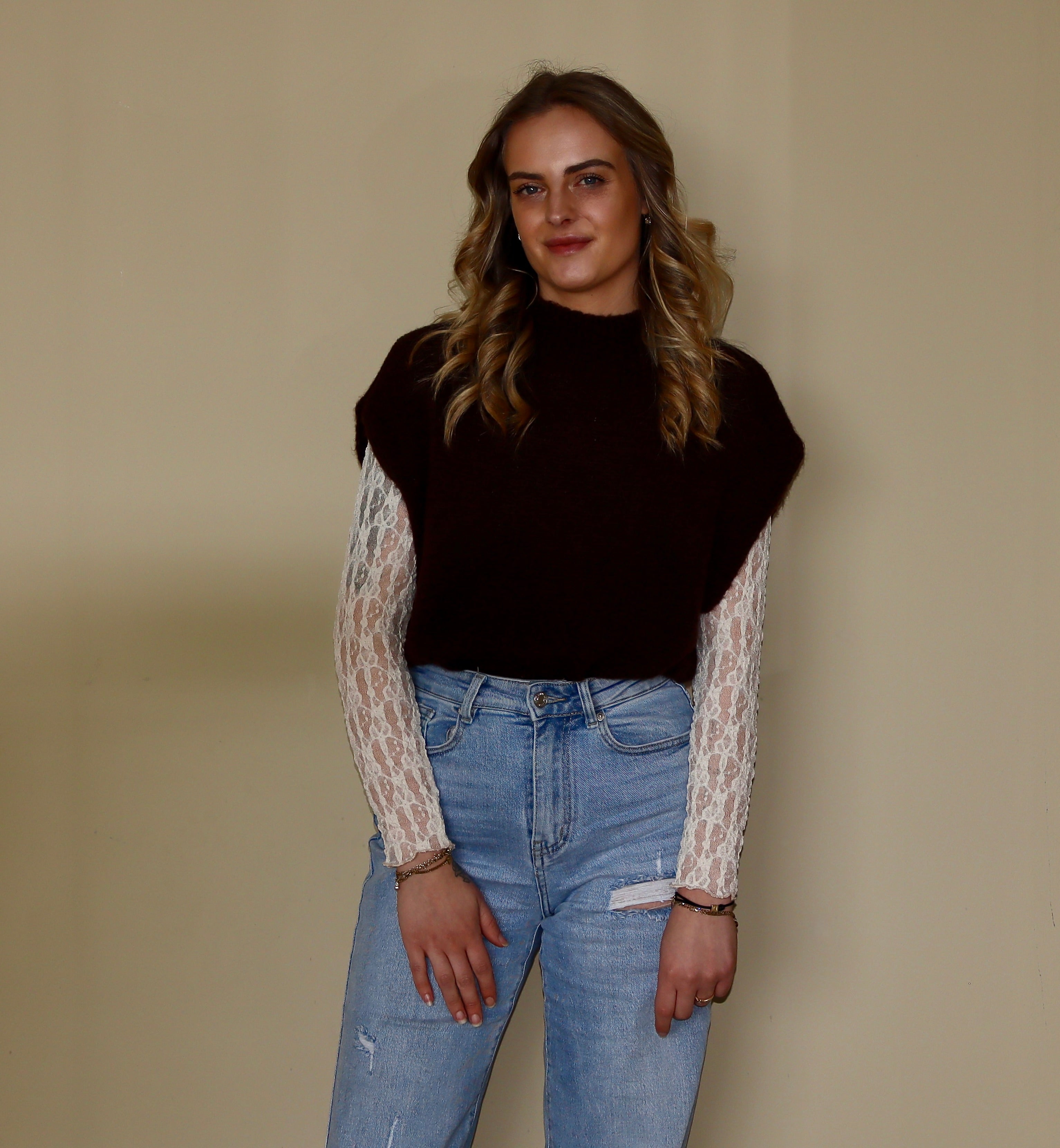 Deep Brown Pullover