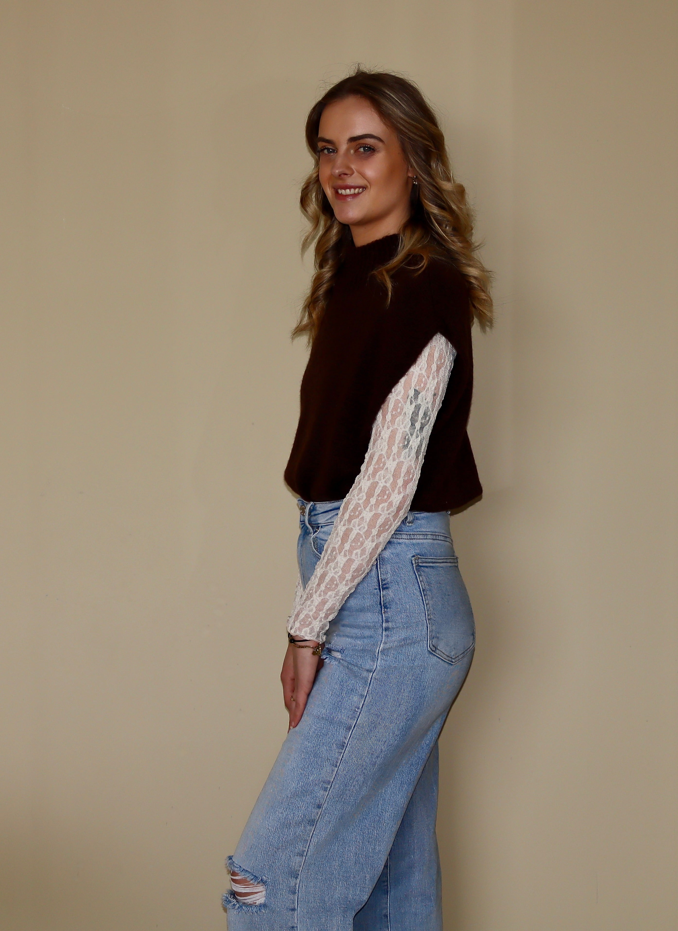 Deep Brown Pullover